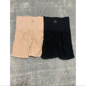 Skinny girl Nude & Black Shapewear